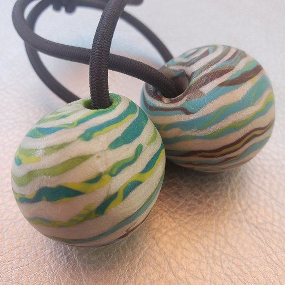 HEIRLOOM Ponytail Holder - Picture 2 of 3